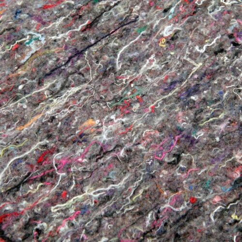 Grey wadding 750g/m2, 68cm